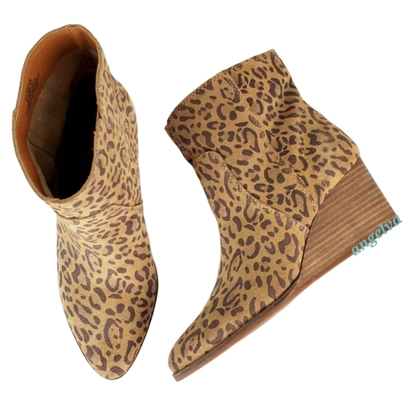 New Lucky brand womens wafael leopard print leather suede pull on wedge boots